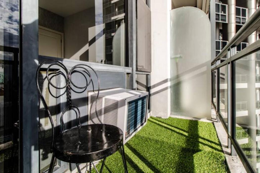The Gramercy Residences Manille Extérieur photo