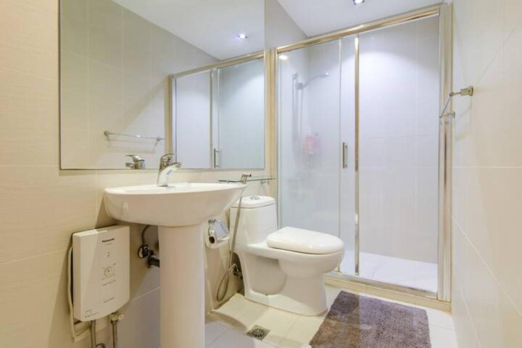 The Gramercy Residences Manille Extérieur photo