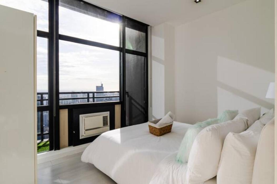 The Gramercy Residences Manille Extérieur photo
